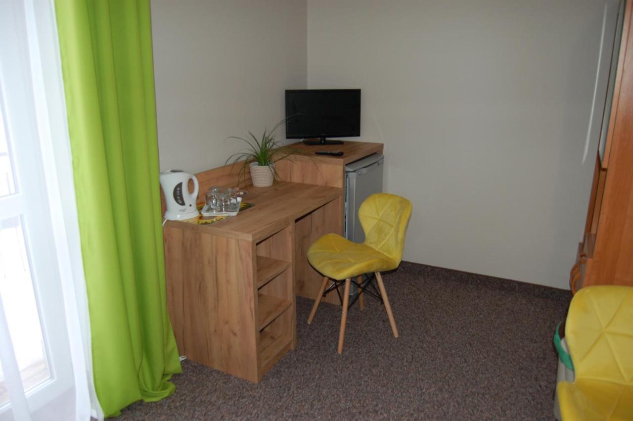 Lesne Zacisze Hotel Weremien Екстериор снимка